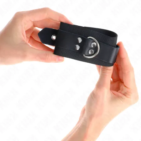 KINK - NYLON WRIST RESTRAINTS BLACK WITH LEATHER BELT BLACK ADJUSTABLE 19-29 CM X 5.1 CM